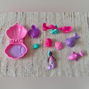 Polly Pocket Aquarium Bubble Set Accessories and Mermaid Doll
